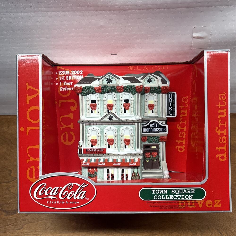 Coca-Cola 2002 Morningside Hotel Town Square Collection 1st Edition New In Box